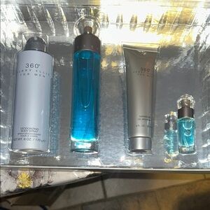 Perry Ellis 360° For Men Gift Set - Silver and Blue